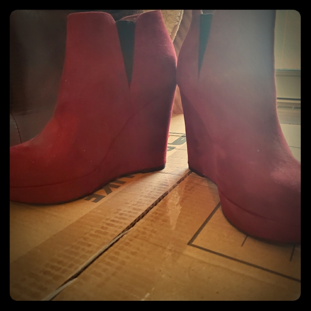 Red Suede Heels 7
